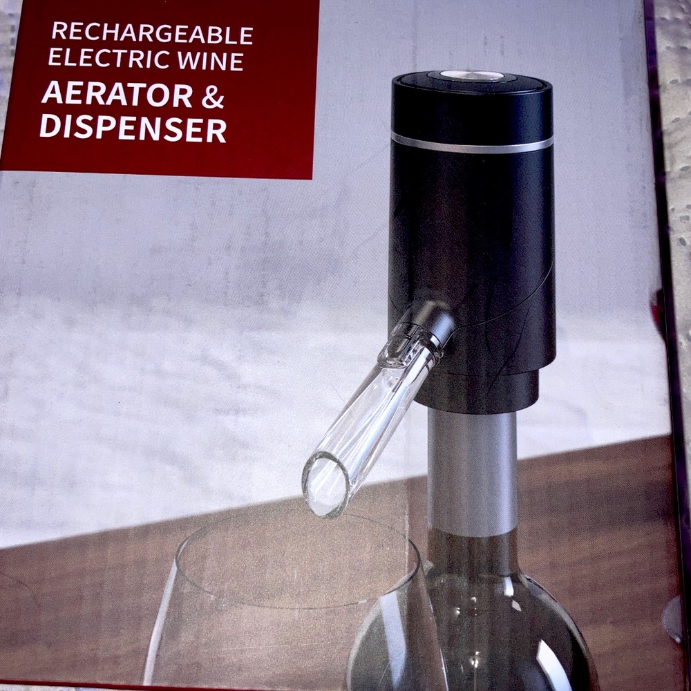 Rechargeable Electric Wine Aerator and Dispenser